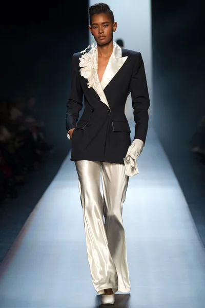 Look 2